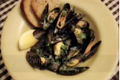 How To Make Mussels With Garlic And Wine